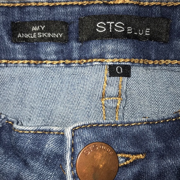 STS Blue Jeans - Picture 3 of 6